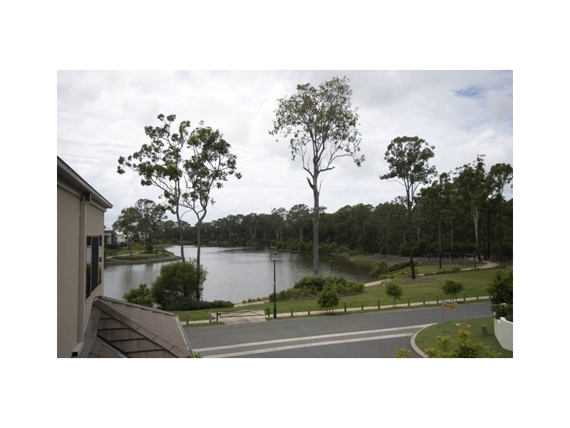 Varsity Lakes QLD 4227