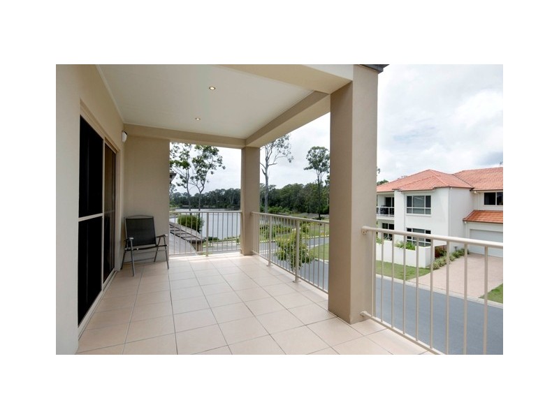 Varsity Lakes QLD 4227