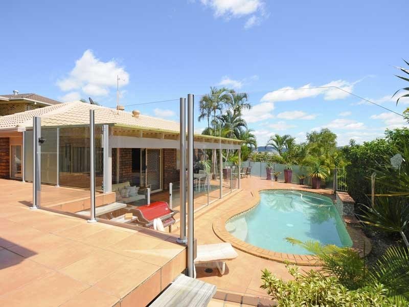 30 Kincaid Drive, Highland Park QLD 4211