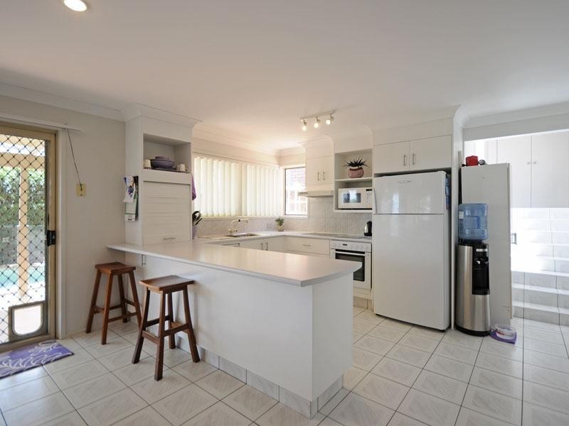 30 Kincaid Drive, Highland Park QLD 4211