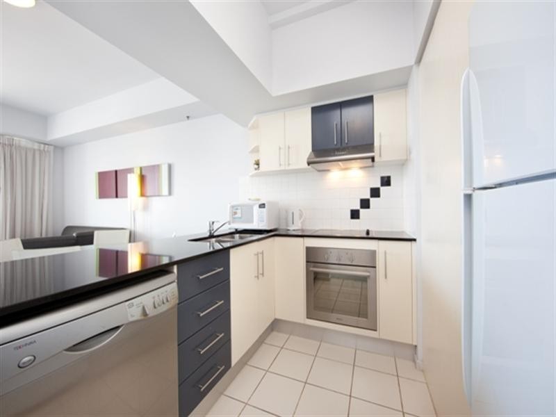 1304 ‘Ipanema’ 2865 Gold Coast Highway, Surfers Paradise QLD 4217