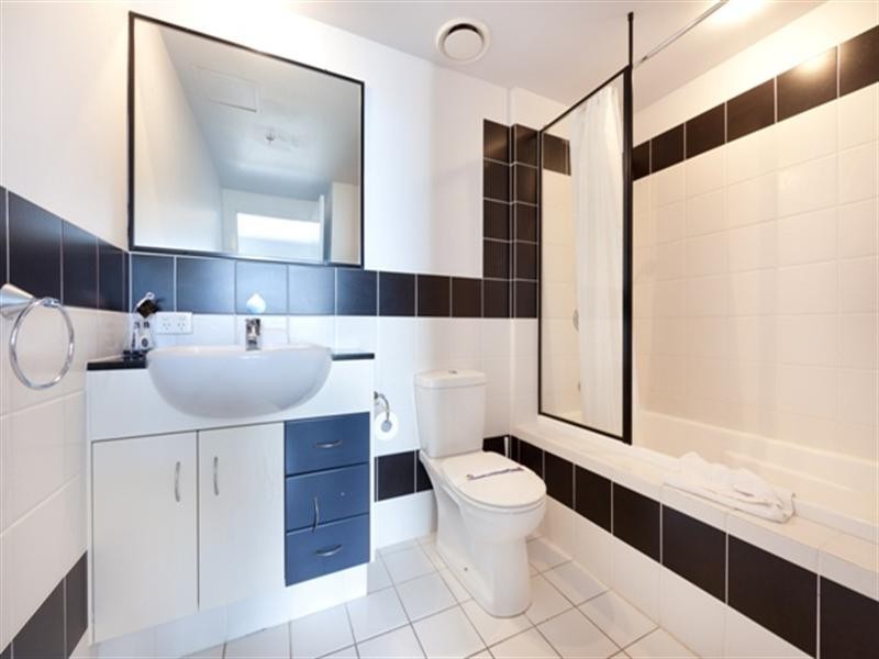 1304 ‘Ipanema’ 2865 Gold Coast Highway, Surfers Paradise QLD 4217