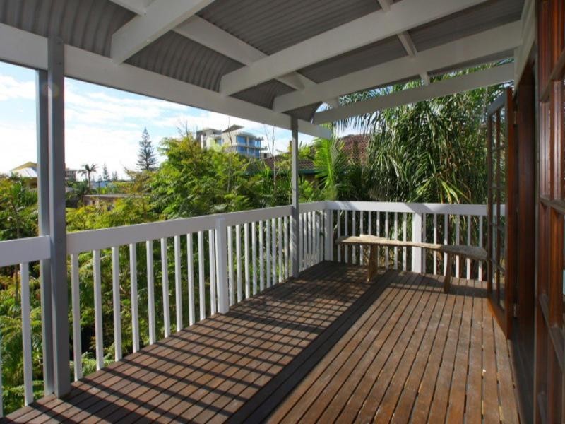 23 Sunbrite Avenue, Mermaid Beach QLD 4218