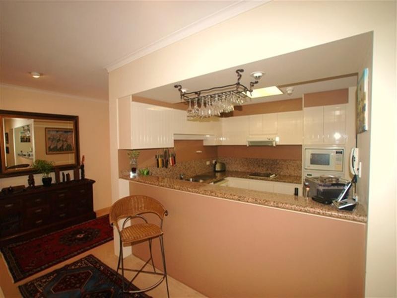 Villa 3 ‘Vernon’ Rhode Island 125 Santa Cruz Boulevard, Clear Island Waters QLD 4226