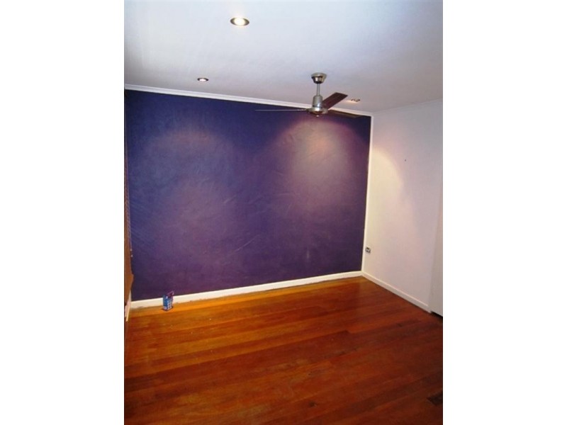 2/28 Peerless Avenue, Mermaid Beach QLD 4218