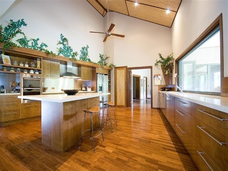 472 Tallebudgera Creek Road, Tallebudgera Valley QLD 4228