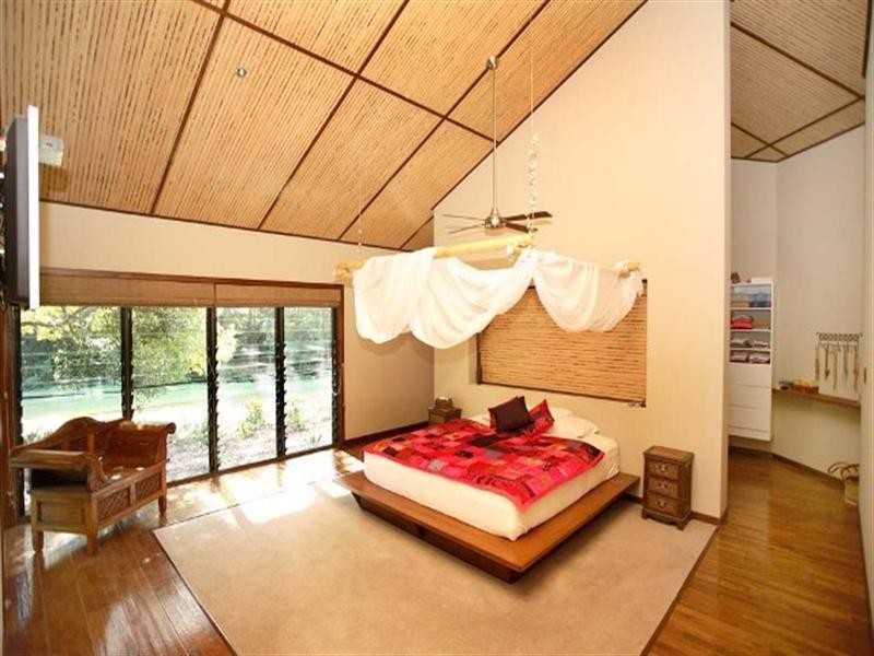 472 Tallebudgera Creek Road, Tallebudgera Valley QLD 4228