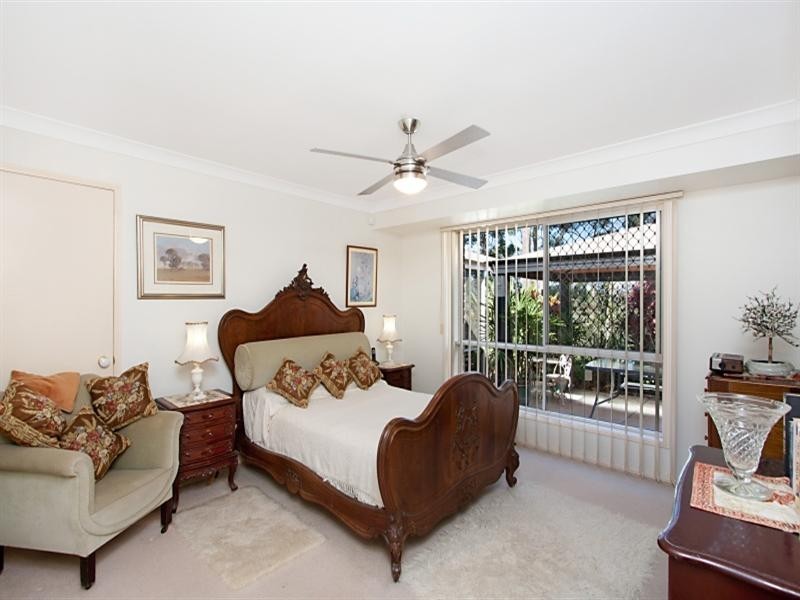 17 Fenton Drive, Tallebudgera QLD 4228