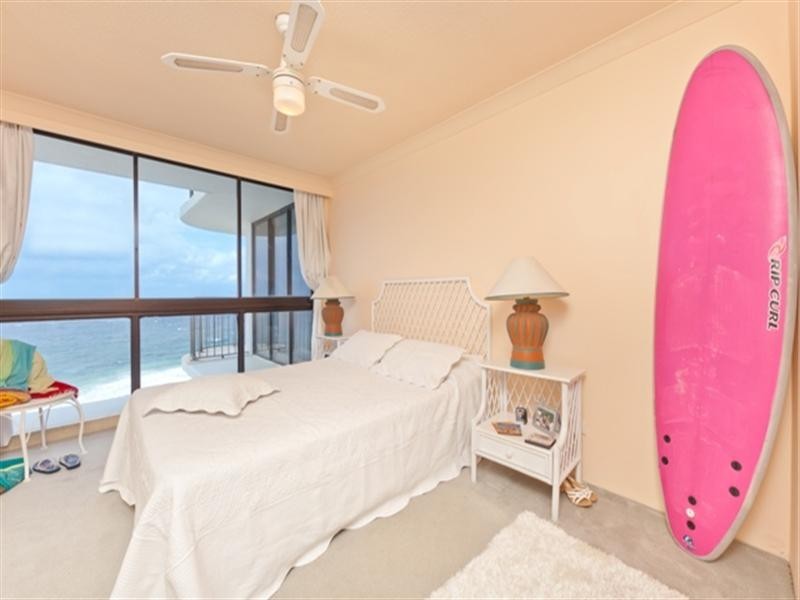 21A “Surfers Aquarius” 4-12 Old Burleigh Road, Surfers Paradise QLD 4217