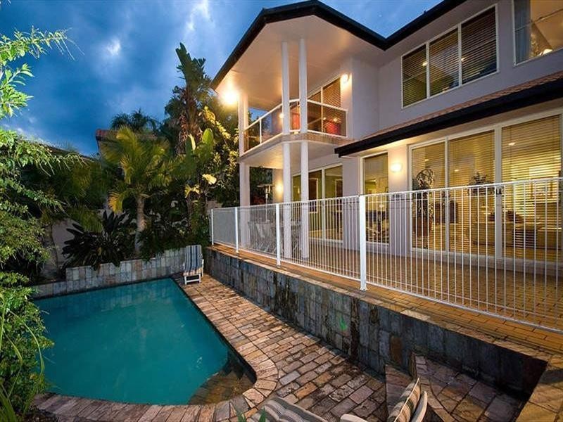 47 Meadowlake Drive, Carrara QLD 4211