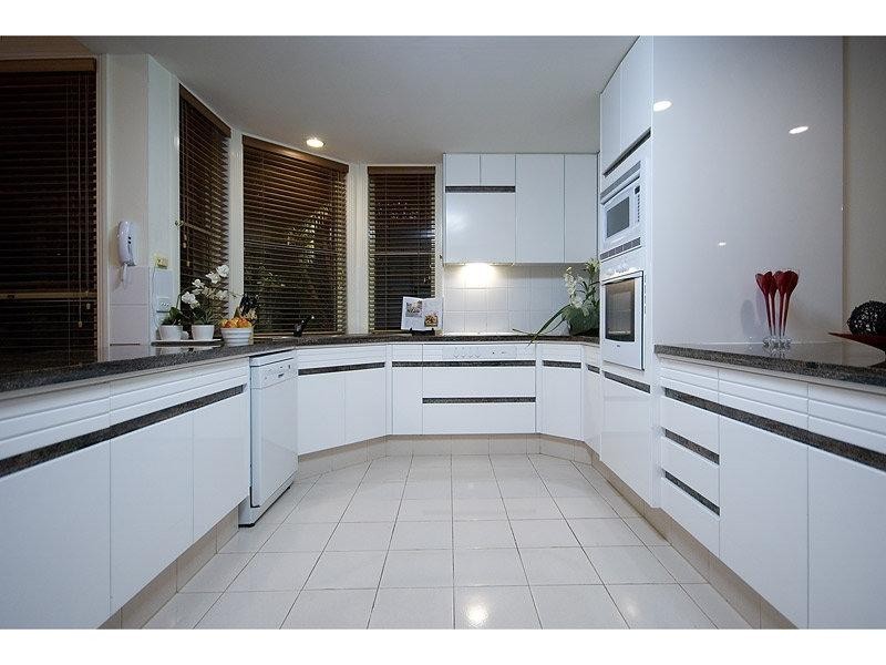 47 Meadowlake Drive, Carrara QLD 4211