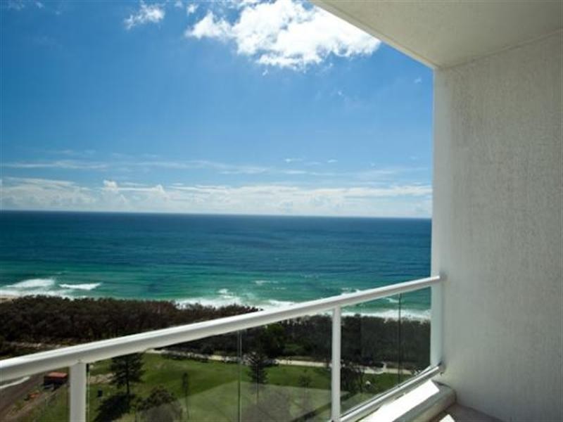 98/177 Old Burleigh Road, Broadbeach QLD 4218