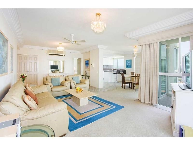 86/177 Old Burleigh Road, Broadbeach QLD 4218