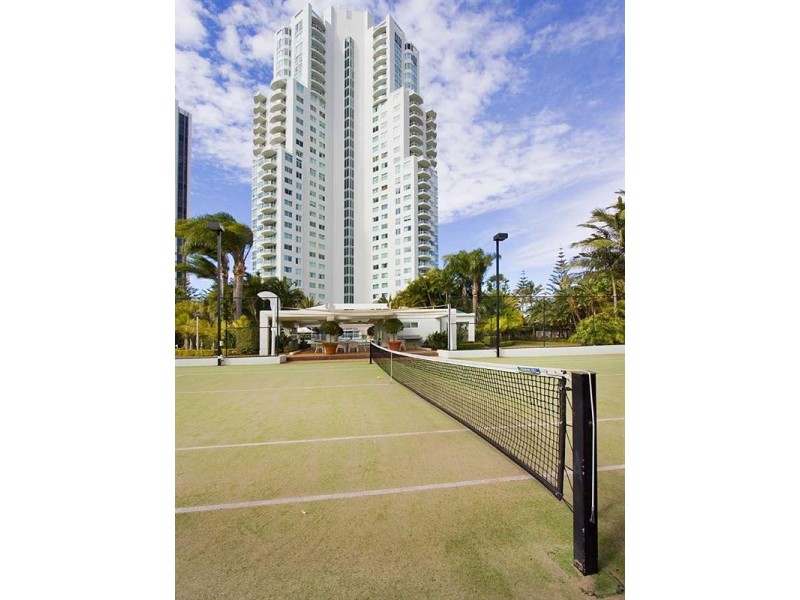 86/177 Old Burleigh Road, Broadbeach QLD 4218