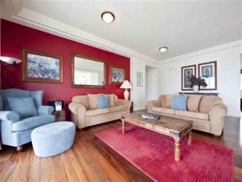 95/177 Old Burleigh Road, Broadbeach QLD 4218