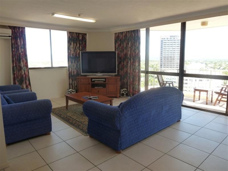 14F ‘Breakers North’ 50 Old Burleigh Road, Surfers Paradise QLD 4217