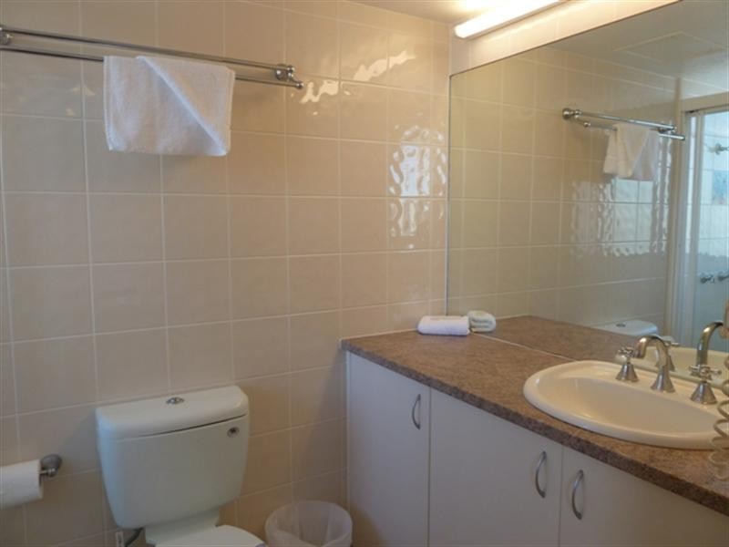 14F ‘Breakers North’ 50 Old Burleigh Road, Surfers Paradise QLD 4217