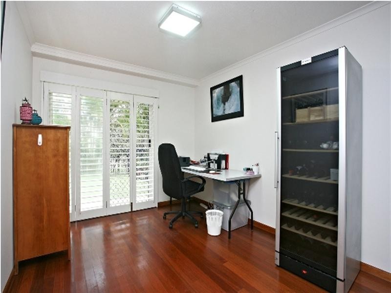 1/6 Venice Street, Mermaid Beach QLD 4218