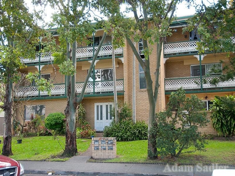 2 ‘Blakely Terrace’ 35 T E Peters Drive, Broadbeach QLD 4218