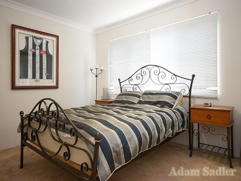 2 ‘Blakely Terrace’ 35 T E Peters Drive, Broadbeach QLD 4218