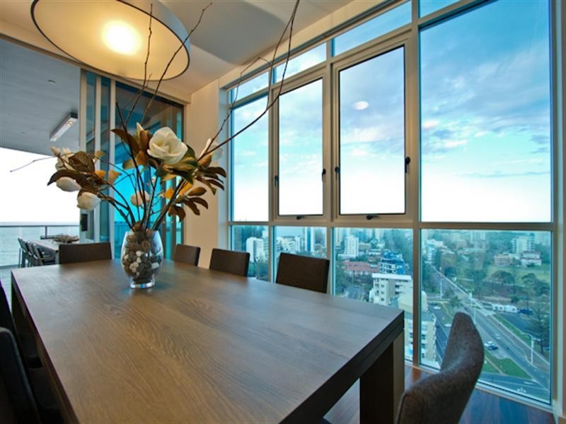 1703 ‘Reflections on the Sea’ 120 Marine Parade, Coolangatta QLD 4225