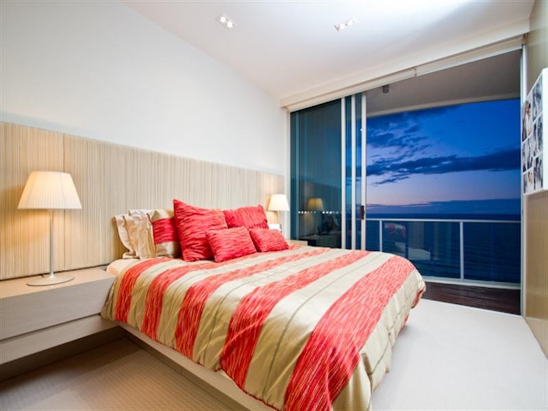 1703 ‘Reflections on the Sea’ 120 Marine Parade, Coolangatta QLD 4225