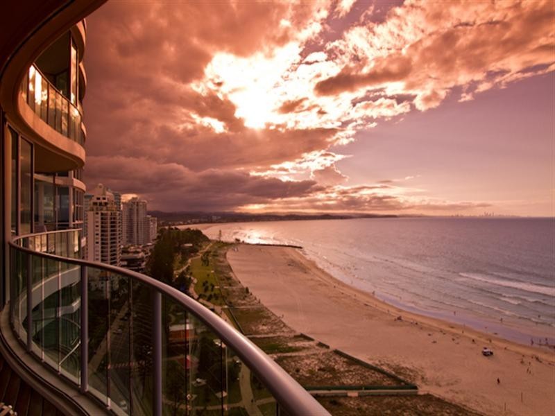 1703 ‘Reflections on the Sea’ 120 Marine Parade, Coolangatta QLD 4225
