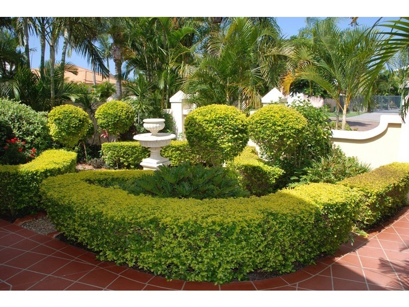 7 Montevideo Drive, Clear Island Waters QLD 4226