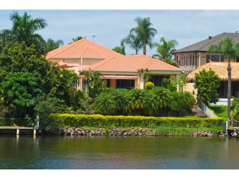 7 Montevideo Drive, Clear Island Waters QLD 4226