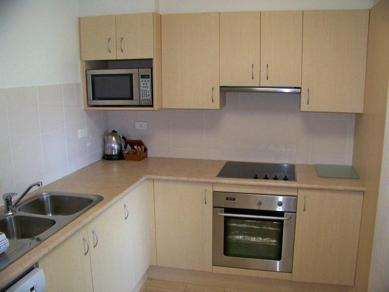 1B ‘Peninsular’ 5 Clifford Street, Surfers Paradise QLD 4217