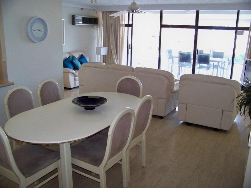 1B ‘Peninsular’ 5 Clifford Street, Surfers Paradise QLD 4217