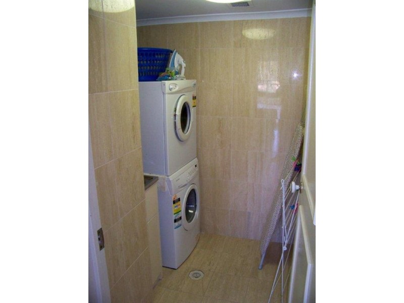 1B ‘Peninsular’ 5 Clifford Street, Surfers Paradise QLD 4217