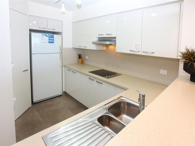 93 “Belle Maison”, 129 Surf Parade, Broadbeach QLD 4218