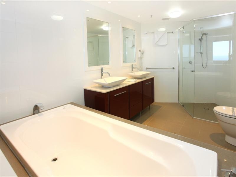 93 “Belle Maison”, 129 Surf Parade, Broadbeach QLD 4218