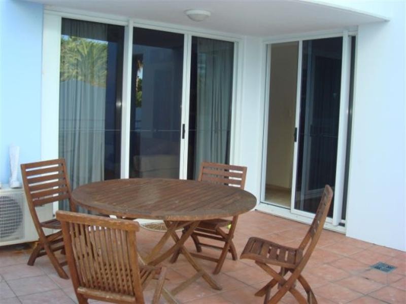 2018 Bel Air, 2623 Gold Coast Highway, Broadbeach QLD 4218