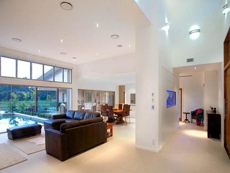 1 Dungogie Drive, Tallebudgera QLD 4228