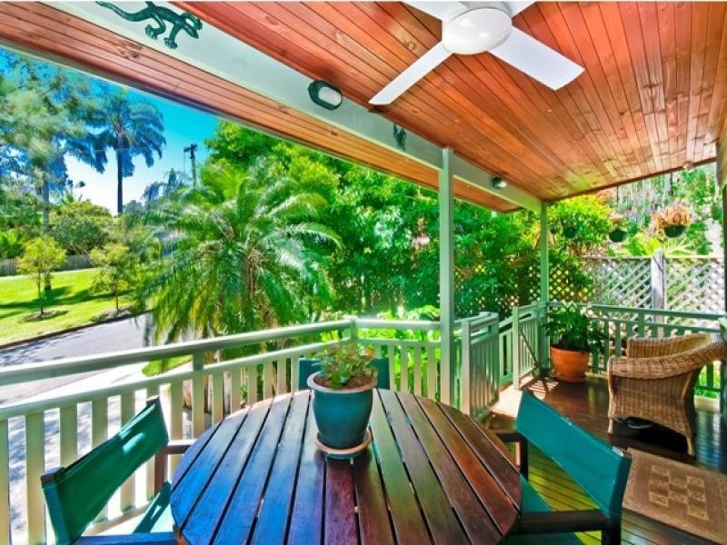 14 George Street East, Burleigh Heads QLD 4220
