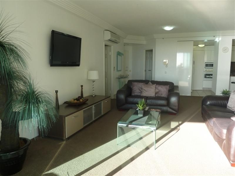 25 ‘Carmel by the Sea’ 177 Old Burleigh Road, Broadbeach QLD 4218