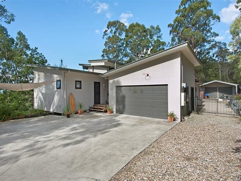16 Clare Court, Tallebudgera Valley QLD 4228