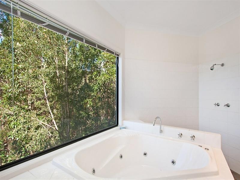 16 Clare Court, Tallebudgera Valley QLD 4228