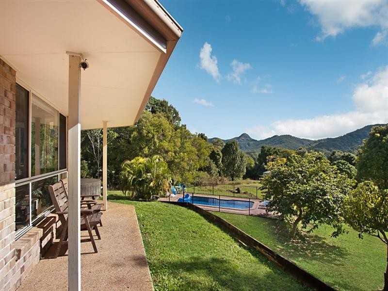 52 Rusty Court, Tallebudgera Valley QLD 4228