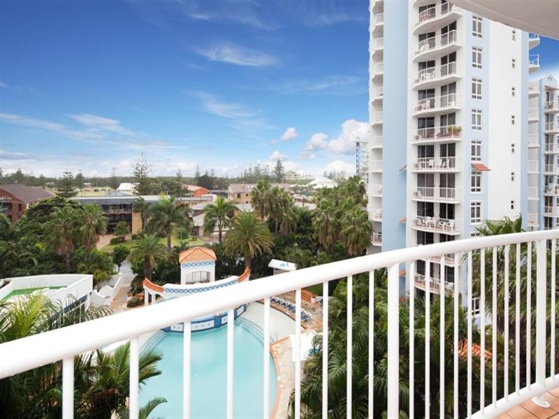 3054 Bel Air, 2623 Gold Coast Highway, Broadbeach QLD 4218