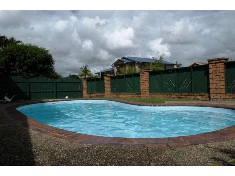 Broadbeach Waters QLD 4218