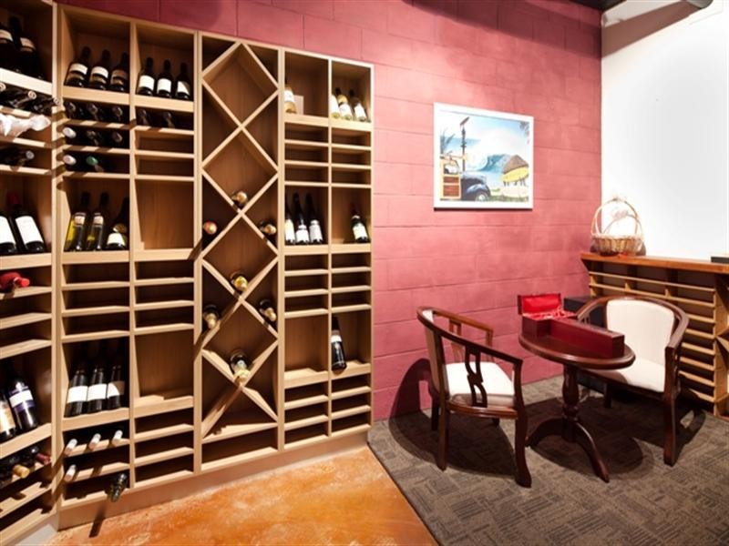 37 West Street, Burleigh Heads QLD 4220