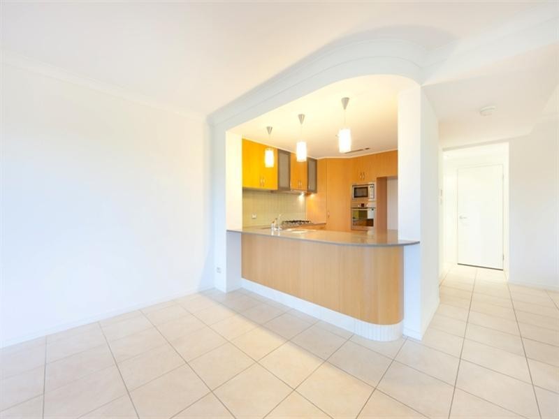 2097 1 The Vista Drive, Carrara QLD 4211