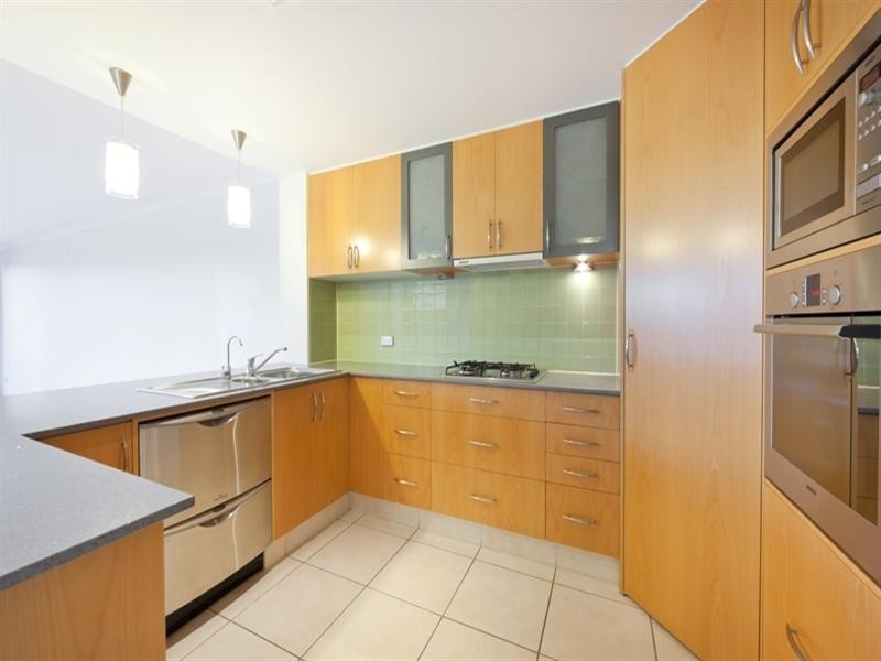 2097 1 The Vista Drive, Carrara QLD 4211
