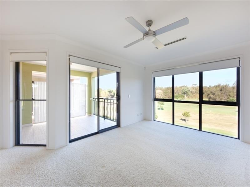 2097 1 The Vista Drive, Carrara QLD 4211