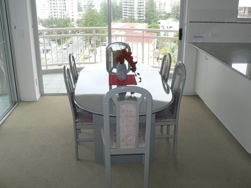 1002/41-43 Old Burleigh Road, Surfers Paradise QLD 4217