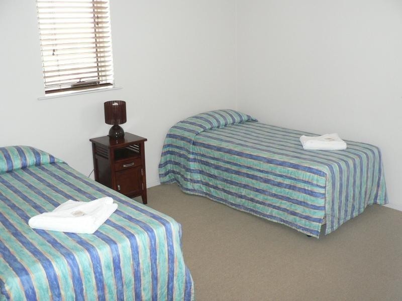 1002/41-43 Old Burleigh Road, Surfers Paradise QLD 4217