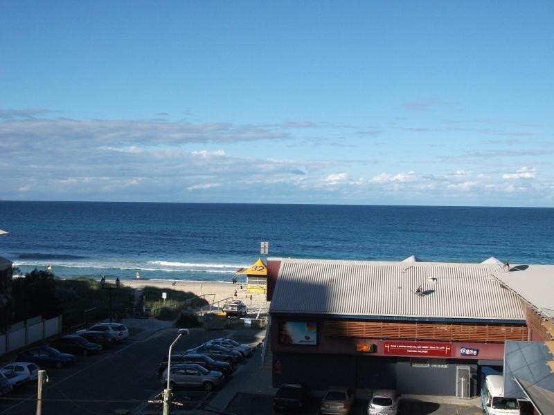 18/4 Thornton Street, Surfers Paradise QLD 4217